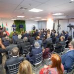 Autoridades e imprensa marcaram presença em cerimônia de inauguração do Consulado Honorário do Líbano em Campinas. Ao microfone, o cônsul honorário do Líbano em Campinas, Miled El Khoury